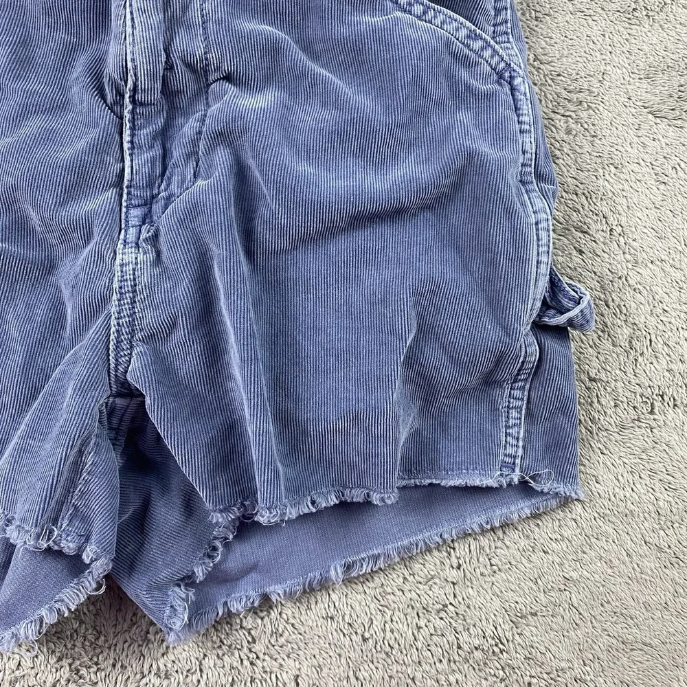 American Eagle Outfitters excellent please